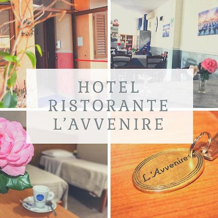 Hotel Ristorante L'Avvenire Gizzeria Exterior foto