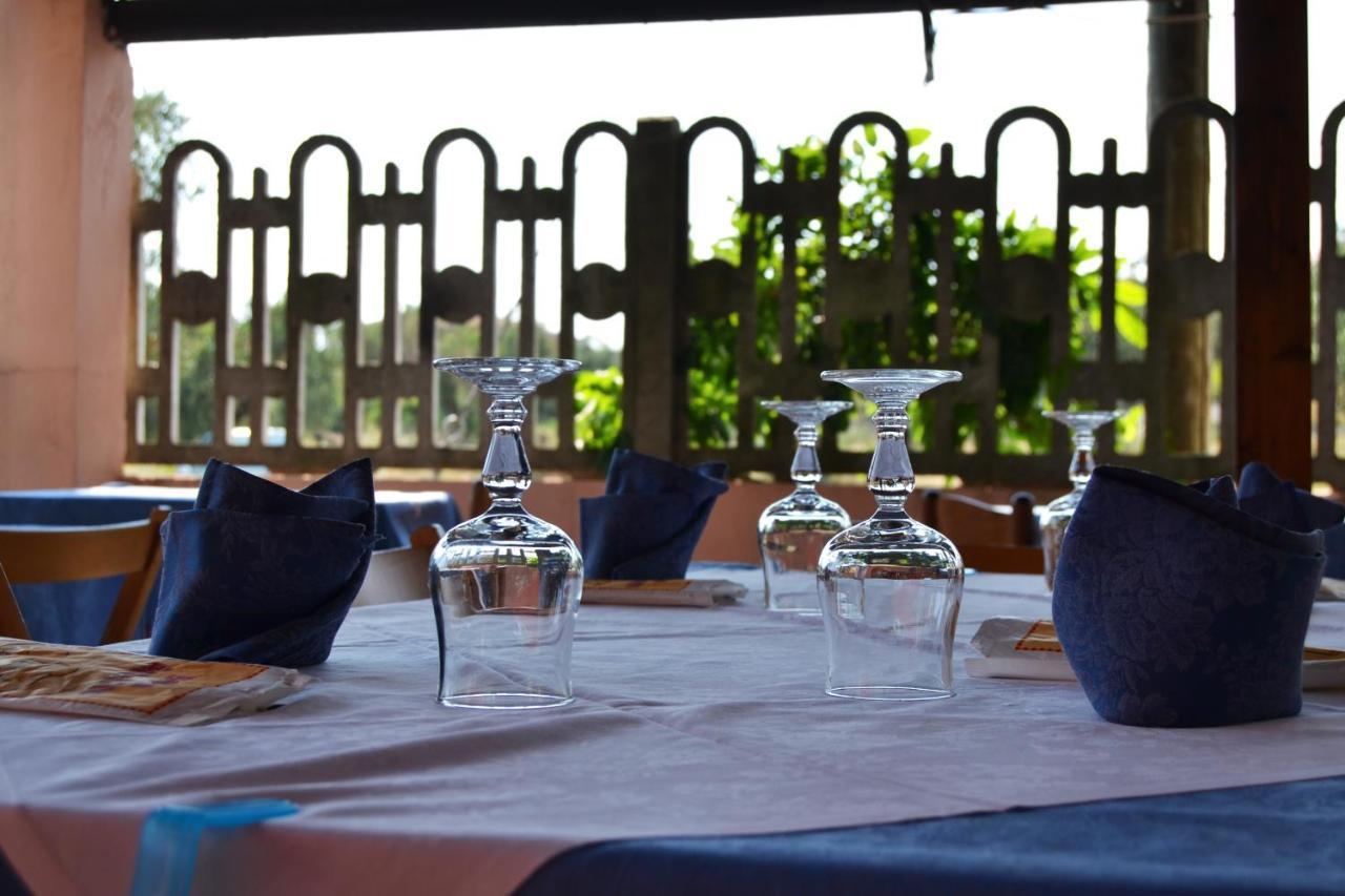 Hotel Ristorante L'Avvenire Gizzeria Exterior foto