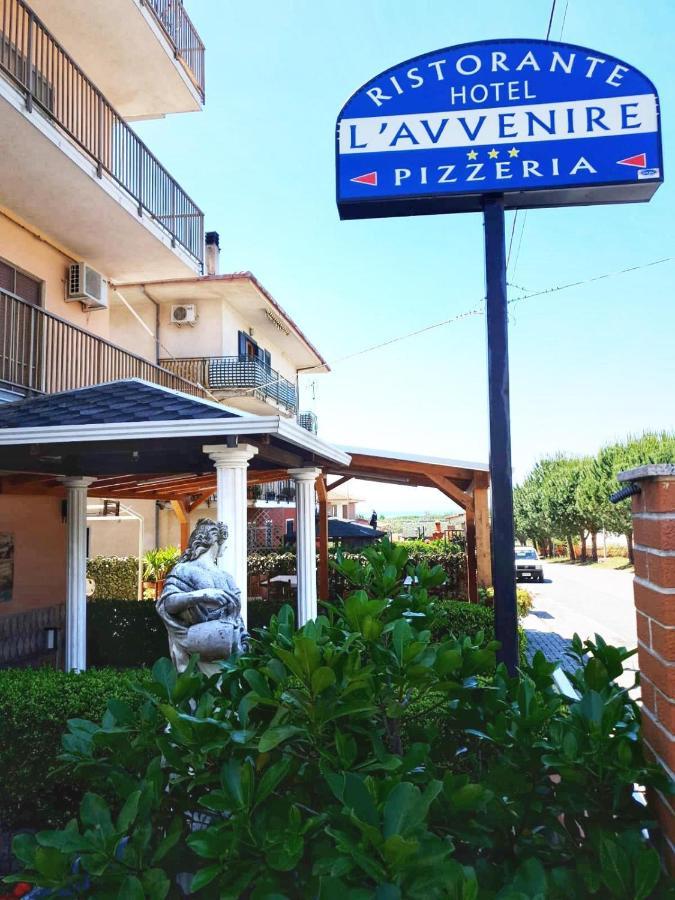 Hotel Ristorante L'Avvenire Gizzeria Exterior foto